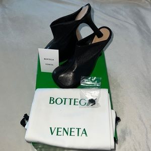 Bottega Veneta platform Mules Size 36